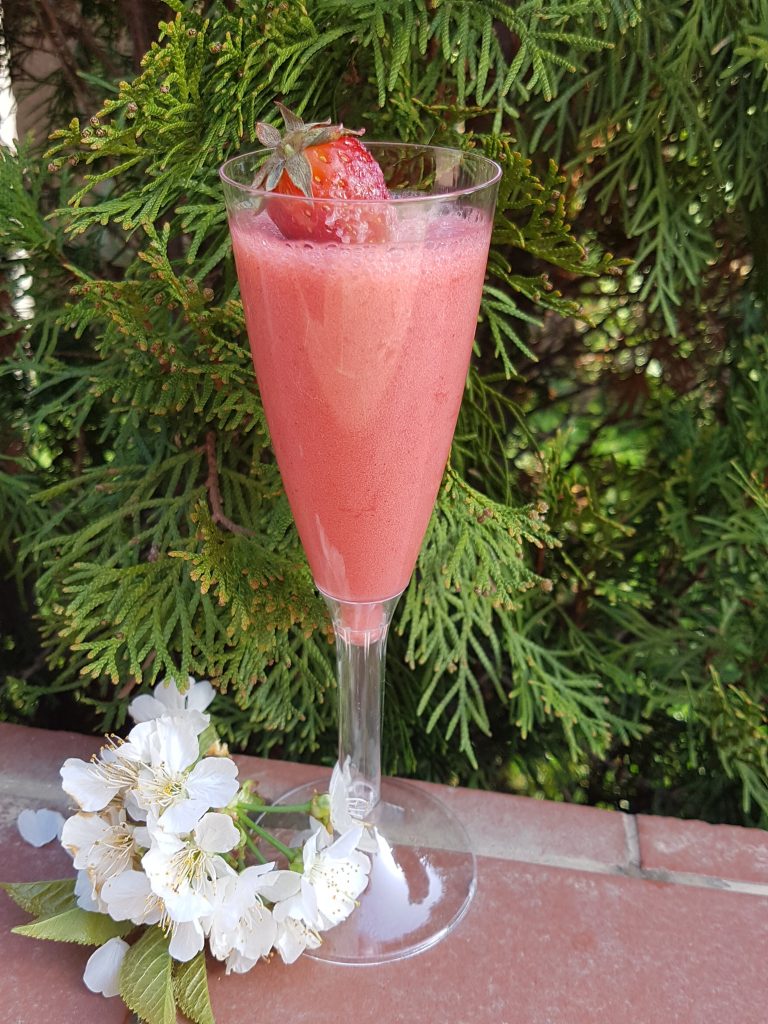 Spuma de căpșuni – No fat, No sugar